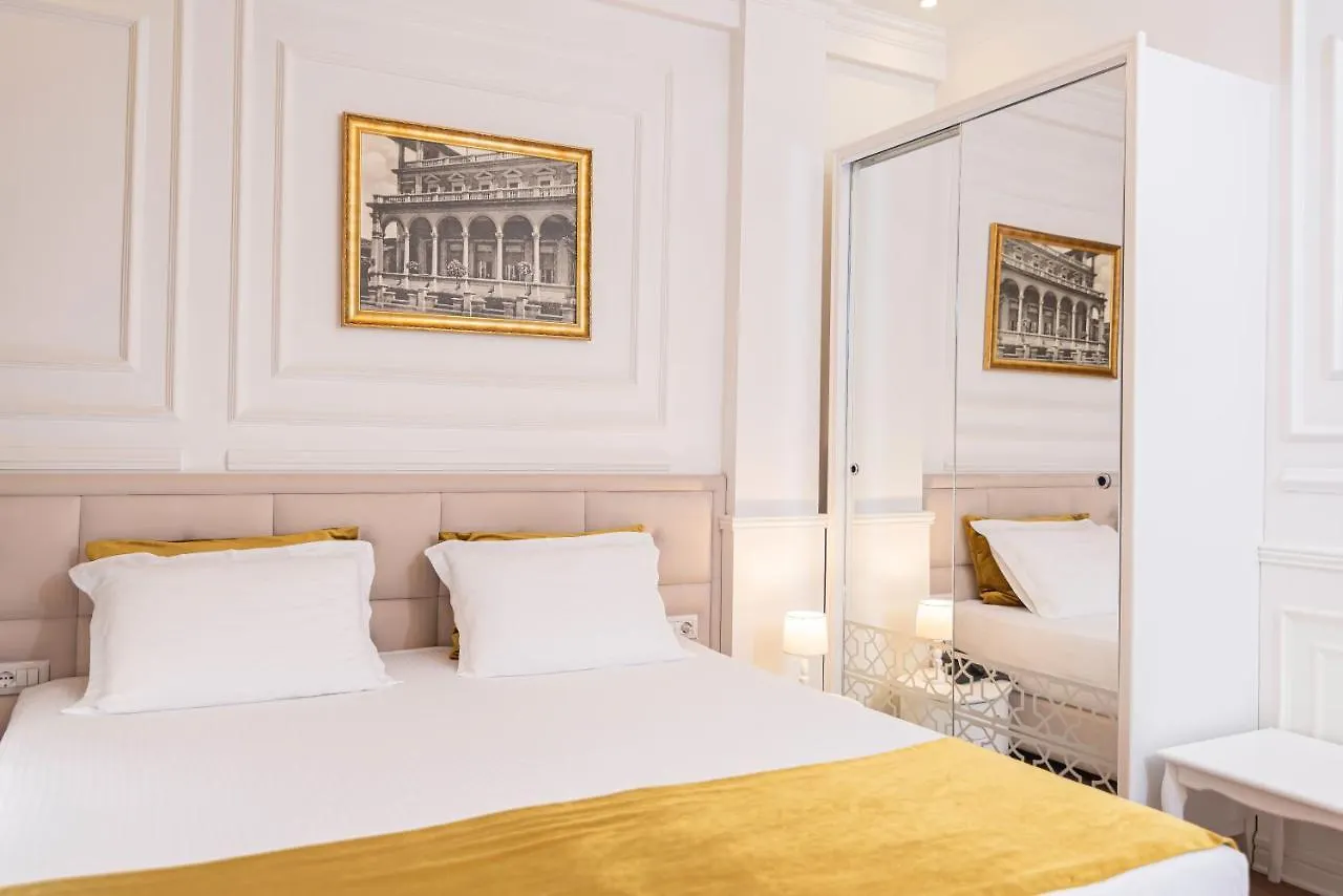 Eler Hotel Tirana